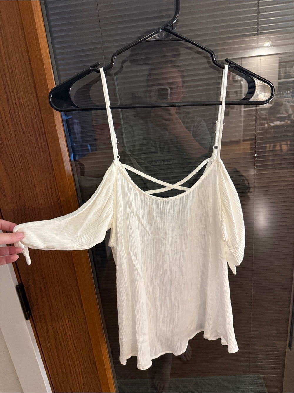 Ambiance Cream Cold-Shoulder Strappy Camisole
